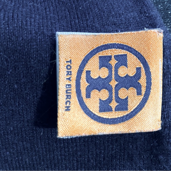 Tory Burch reversible navy magenta knit scarf - Picture 6 of 6